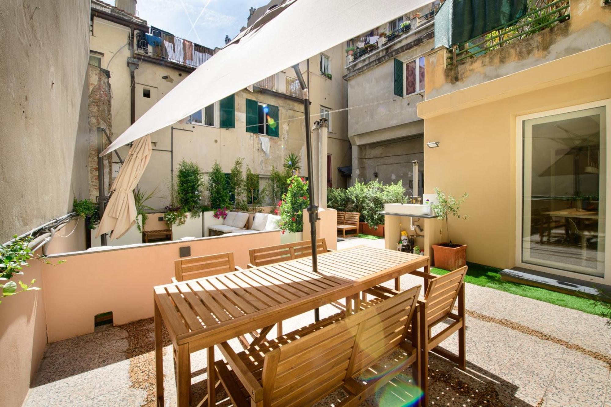 Petit Bijou Near Porto Antico Apartment Генуа Екстериор снимка