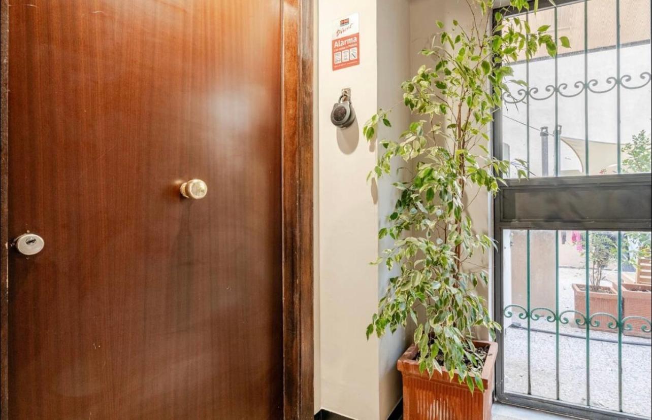 Petit Bijou Near Porto Antico Apartment Генуа Екстериор снимка
